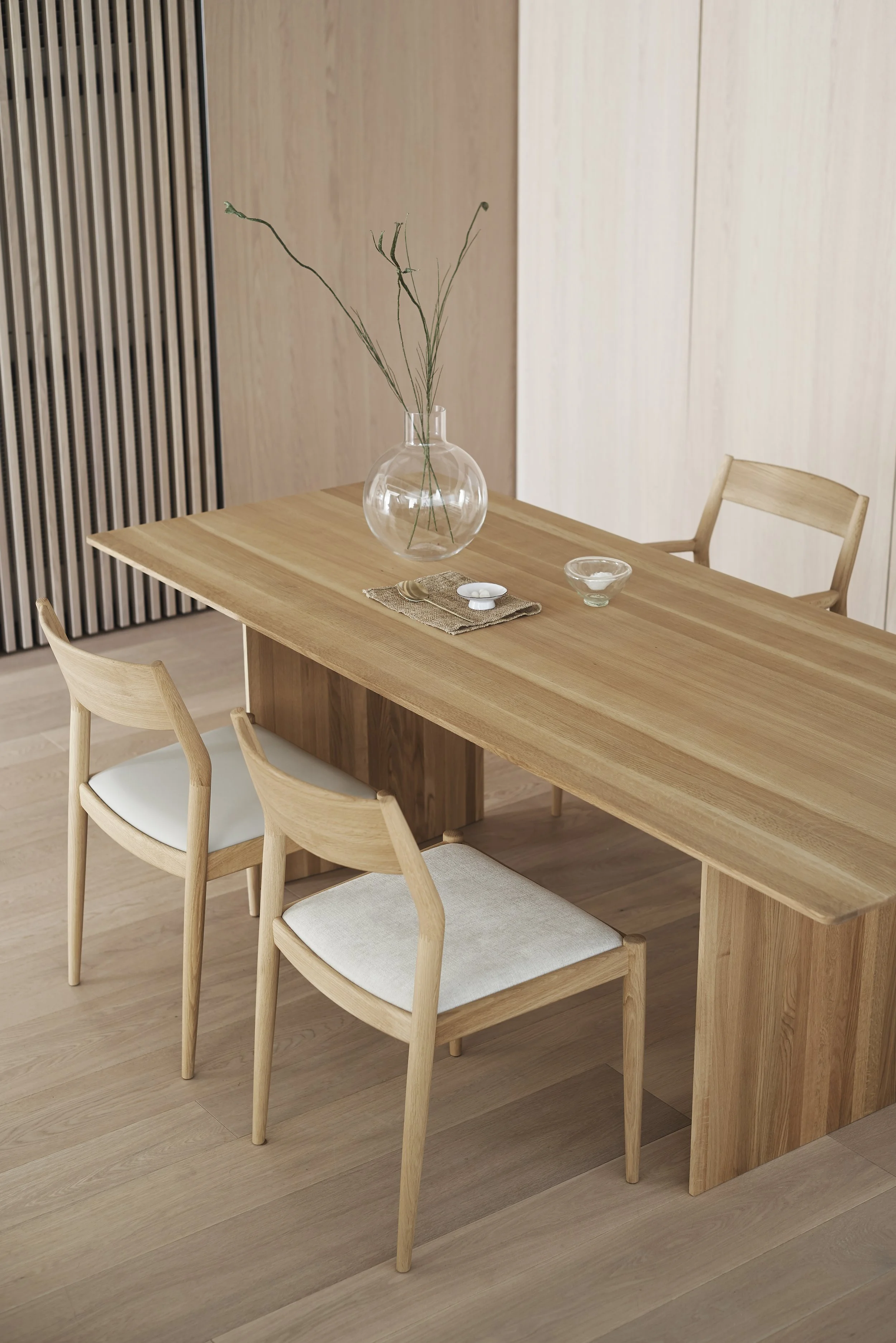The N–DC02 dining chair by Norm Architects for Karimoku Case The N–DC02 dining chair by Norm Architects for Karimoku Case